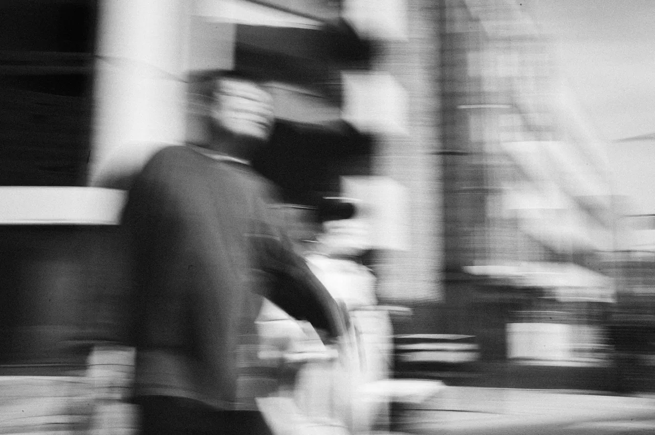 Noon #001